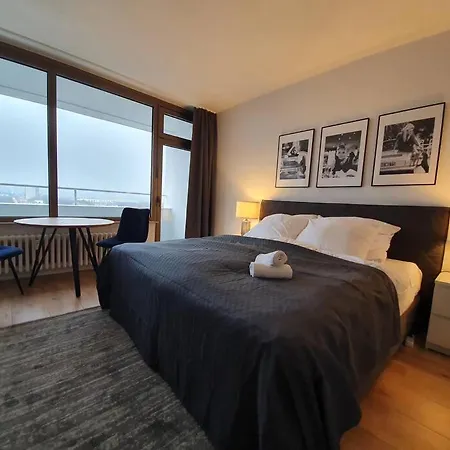 Penthouse Mit Einzigartigem Blick Ueber 아파트